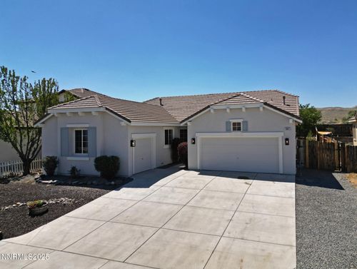 2827 S Fork Rd, Fernley, NV, 89408-8024 | Card Image