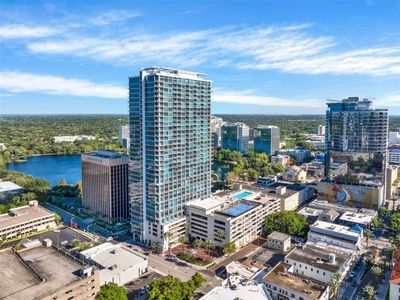 1015 - 150 E Robinson Street, Condo with 1 bedrooms, 1 bathrooms and null parking in Orlando FL | Image 1