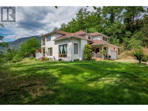 507 15th Avenue, Genelle, BC, V0G1G0 | Card Image
