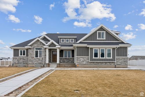 9227 N Horizon Dr, Eagle Mountain, UT, 84005-6183 | Card Image