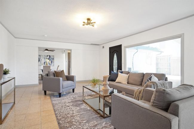 636 W Cedar St, House other with 5 bedrooms, 2 bathrooms and null parking in Hurst TX | Image 14
