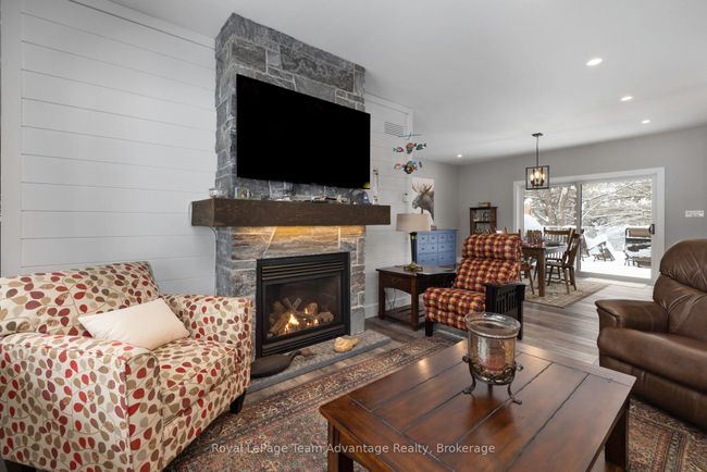 4 Old Carling Rd, House other with 4 bedrooms, 2 bathrooms and 5 parking in Nobel ON | Image 7
