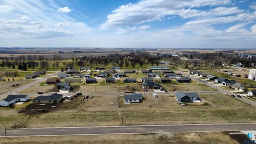 629 Hawk Ave Avenue, Colman, SD, 57017 | Card Image