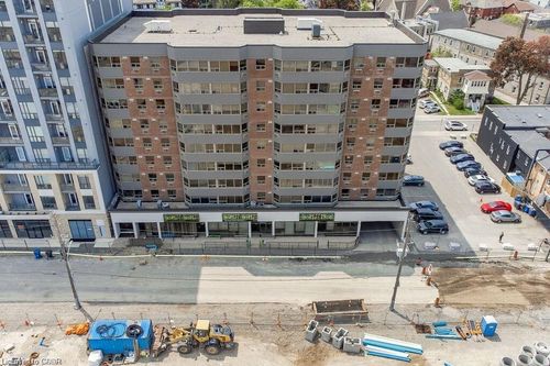 62 Baker St, Guelph, ON, N1H4G1 | Card Image