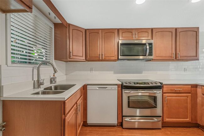 S - 656 Saint Johns Ct, Condo with 2 bedrooms, 2 bathrooms and null parking in Winter Park FL | Image 13