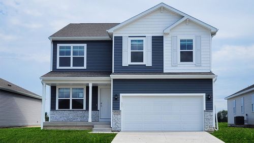 8 Verbena Ln Sw, Cedar Rapids, IA, 52404-9603 | Card Image