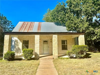 506 S Pierce Street, House other with 3 bedrooms, 2 bathrooms and null parking in Burnet TX | Image 1