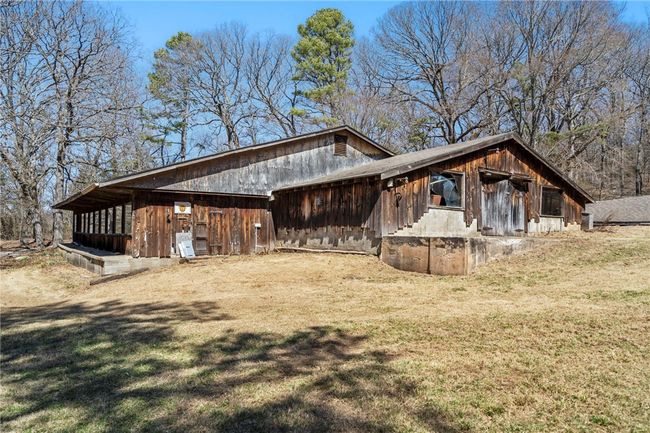 Barn | Image 23