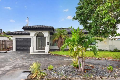 2545 Se 2nd Ct, Pompano Beach, FL, 33062-5427 | Card Image