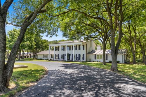 200 Legacy Downs Dr, Fort Worth, TX, 76126-5737 | Card Image