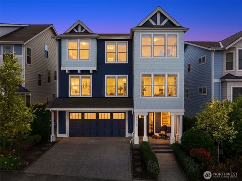 8505 Ne 123rd Pl, Kirkland, WA, 98034-6032 | Card Image
