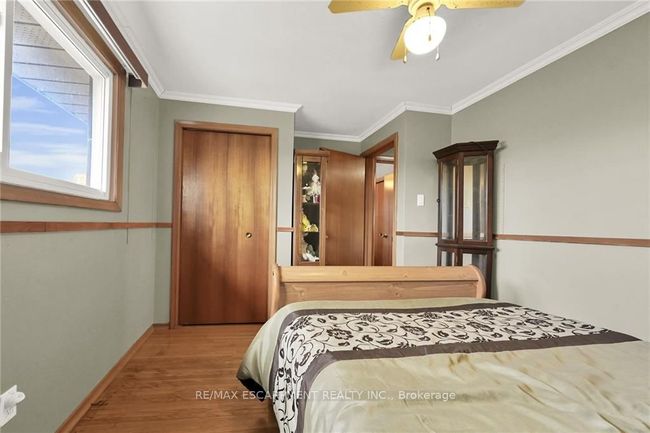 135 Nash Rd N, House other with 3 bedrooms, 2 bathrooms and 5 parking in Hamilton ON | Image 22