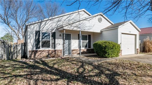 2509 Se 4th St, Bentonville, AR, 72712-5365 | Card Image