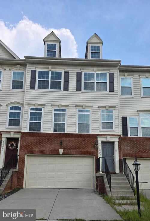 7425 Macon Dr, GLEN BURNIE, MD, 21060-8386 | Card Image