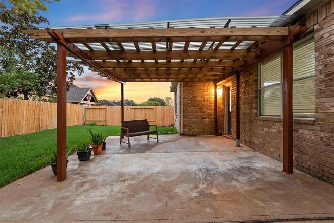 2023 Creek Run Dr, House other with 4 bedrooms, 3 bathrooms and 2 parking in Pearland TX | Image 6
