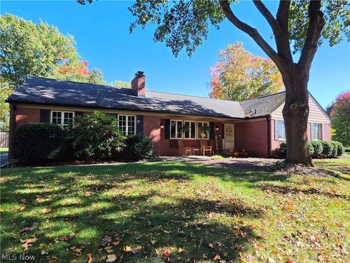 2949 Harriett Road, Silver Lake, OH, 44224 | Card Image