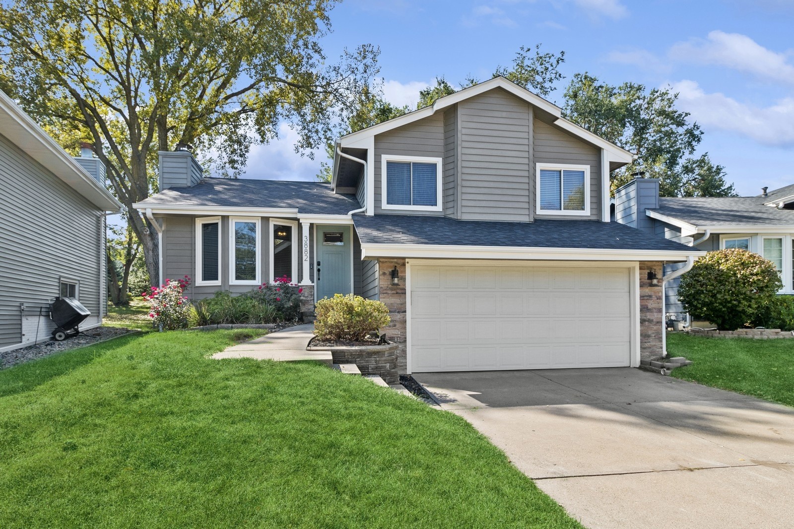 92nd Dr, Urbandale, IA 50322