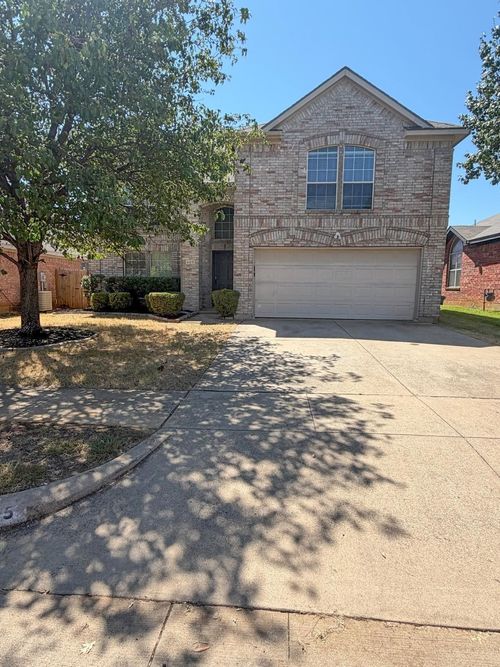 605 Prairie Gulch Dr, Fort Worth, TX, 76140-6513 | Card Image