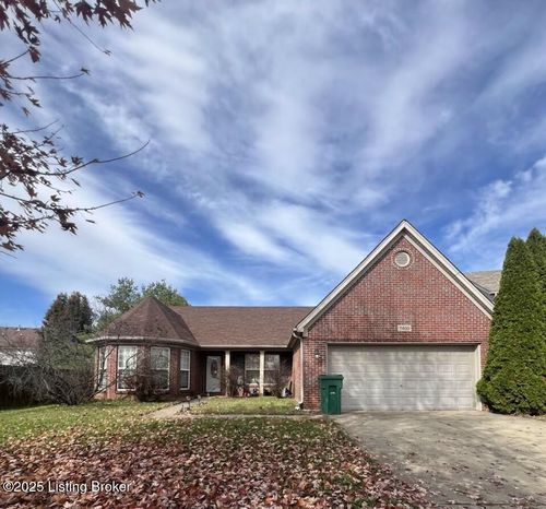 11400 Walnut Farm Pl, Louisville, KY, 40229-3417 | Card Image