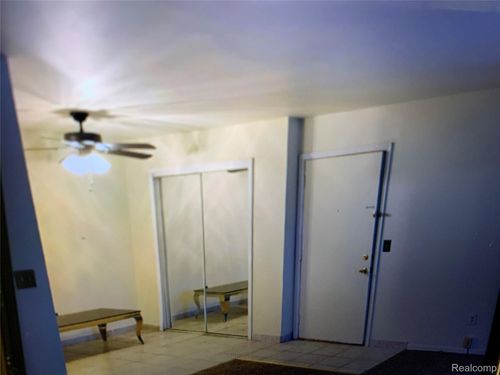 apt-78-34673 Clarkson Dr E, Fraser, MI, 48026-3504 | Card Image