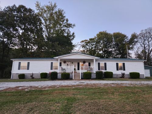 1644 W Blue Creek Rd, Waverly, TN, 37185-2866 | Card Image