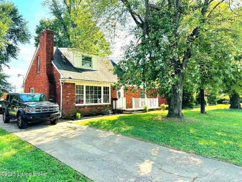 2228 Amboy Dr, Louisville, KY, 40216-4335 | Card Image