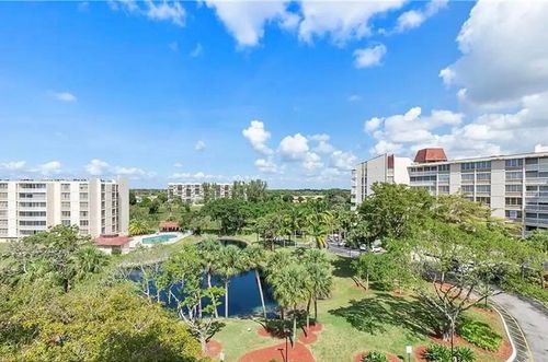 apt-6s-6921 Environ Blvd, Lauderhill, FL, 33319-4209 | Card Image