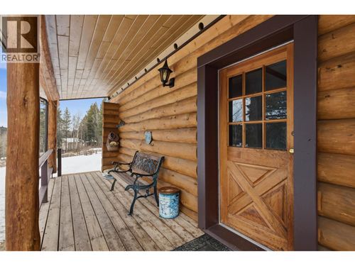 2815 Pioneer Crescent, 150 Mile House, BC, V0K2G0 | Card Image