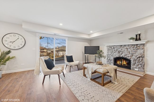 940 S Cedar Ave, House other with 4 bedrooms, 3 bathrooms and 2 parking in Elmhurst IL | Image 13