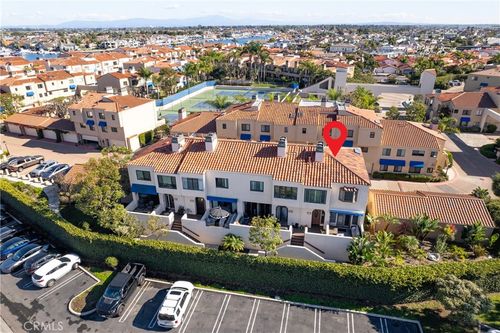 16425 Martin Ln, Huntington Beach, CA, 92649 | Card Image