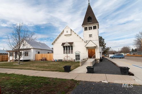 736 E Main St, Weiser, ID, 83672-2336 | Card Image