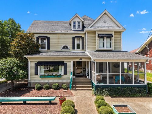 219 S 4th St, Danville, KY, 40422 | Card Image