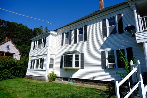 122 North Ave, St. Johnsbury, VT, 05819-1704 | Card Image