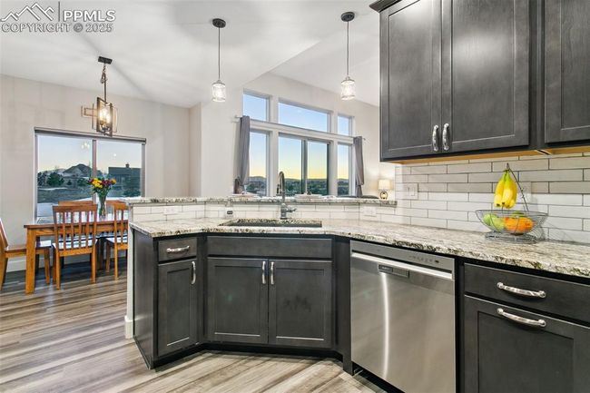 20201 Royal Troon Dr, House other with 3 bedrooms, 3 bathrooms and 3 parking in Monument CO | Image 17