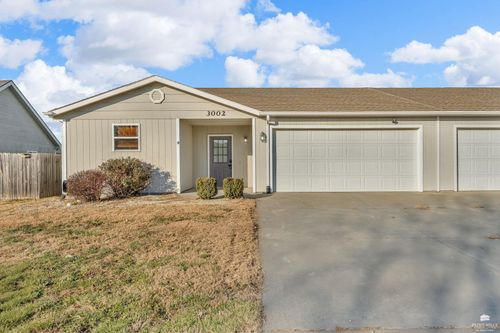 3002 Brookville Dr, Manhattan, KS, 66502-8432 | Card Image
