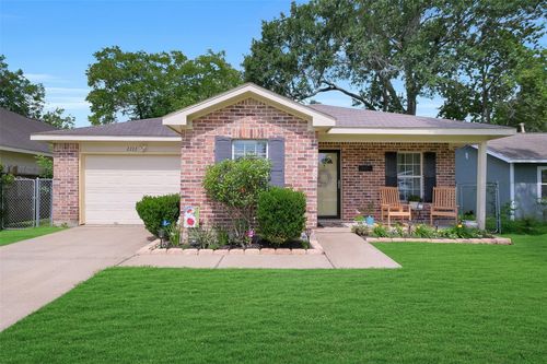 2222 3rd St, Rosenberg, TX, 77471-5104 | Card Image