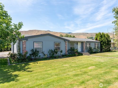 1559 Tybeau Rd, Wenatchee, WA, 98801-9135 | Card Image