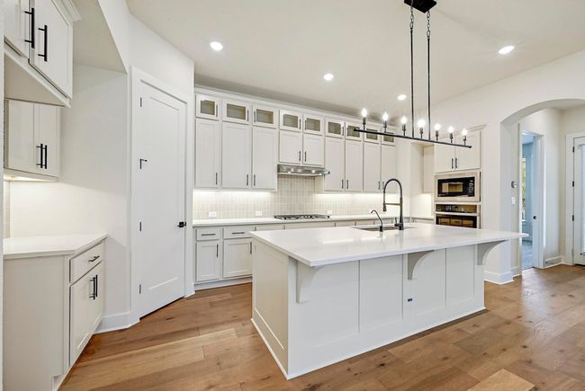 1021 Calendula Trl, House other with 4 bedrooms, 4 bathrooms and null parking in Georgetown TX | Image 5