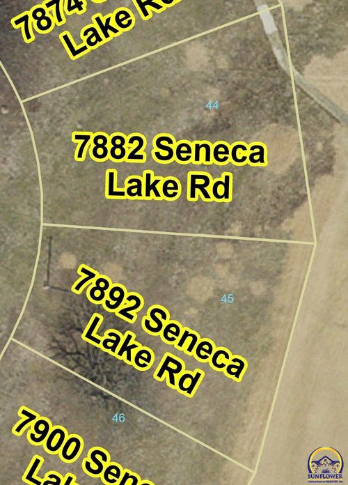 7882-7882 Seneca Lake Rd, Ozawkie, KS, 66070-4137 | Card Image