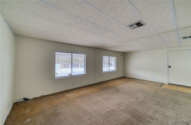 living room | Image 20