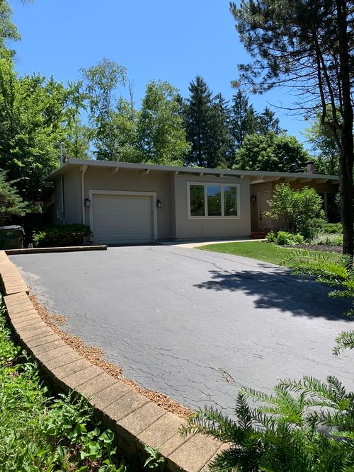 743 Dundee Ave, Barrington, IL, 60010-4278 | Card Image