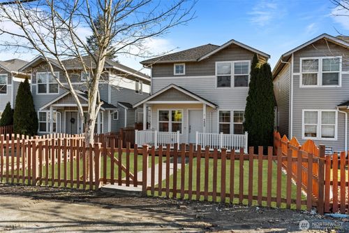 a-6405 Lombard Ave, Everett, WA, 98203-4816 | Card Image