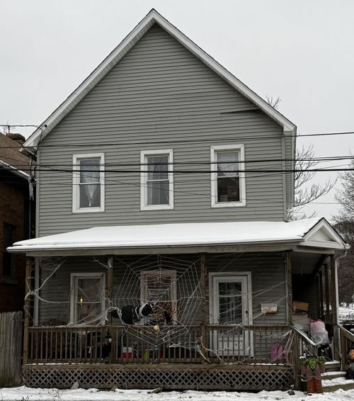 427 18th St, Erie, PA, 16502-1720 | Card Image