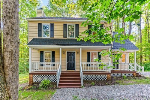4381 Three Bridge Rd, Powhatan, VA, 23139-4818 | Card Image