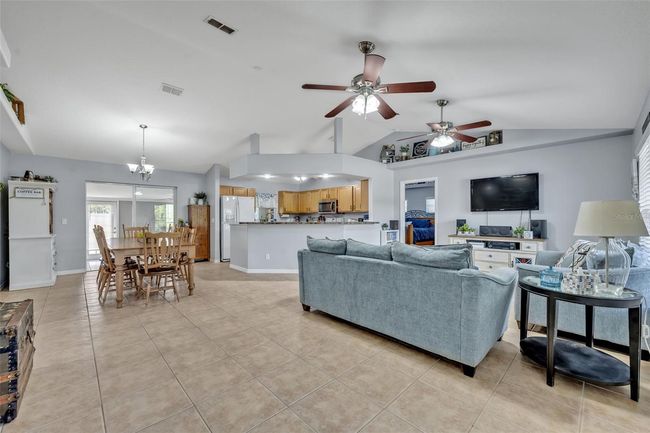 6396 Bennett Ct, House other with 3 bedrooms, 2 bathrooms and null parking in Saint Cloud FL | Image 5