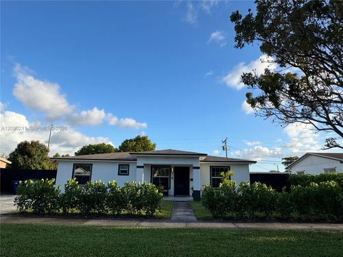 50 Ne 209th Ter, Miami Gardens, FL, 33179-1725 | Card Image