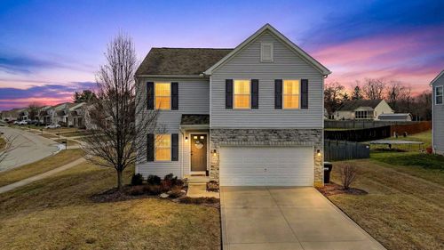 631 Rolling Acre Dr, Lithopolis, OH, 43136-9756 | Card Image