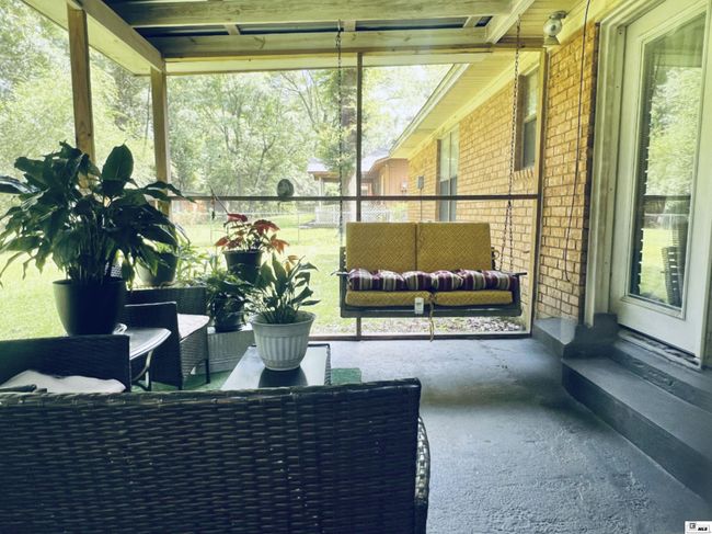 114 Loop Dr, House other with 3 bedrooms, 2 bathrooms and null parking in Bastrop LA | Image 25
