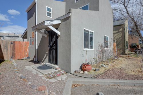 1721 Vail Pl Se, Albuquerque, NM, 87106-3921 | Card Image