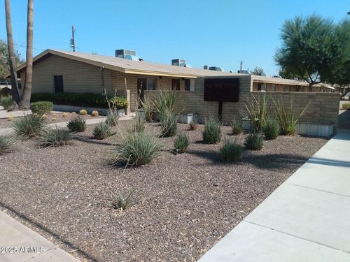 01-6741 N 45th Ave, Glendale, AZ, 85301-3518 | Card Image